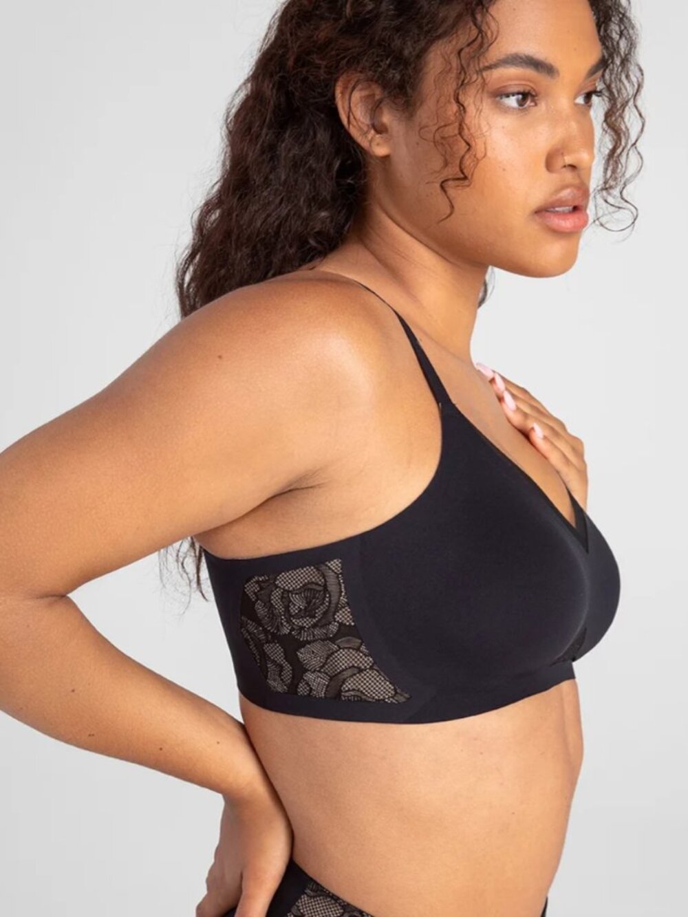 Wireless Honeylove Mesh & Lace Crossover S+ Black Lace Band Extender T-Shirt